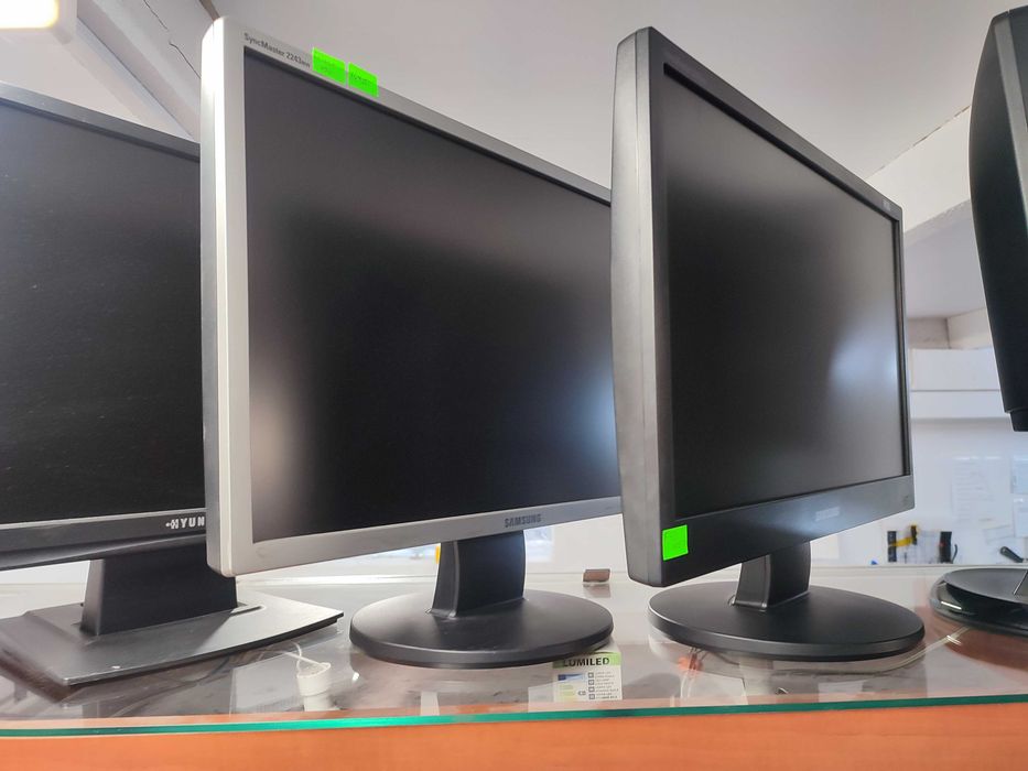 Duży Monitor 22" do komputera, monitoringu MARKOWY ! GWARANCJA Kraków