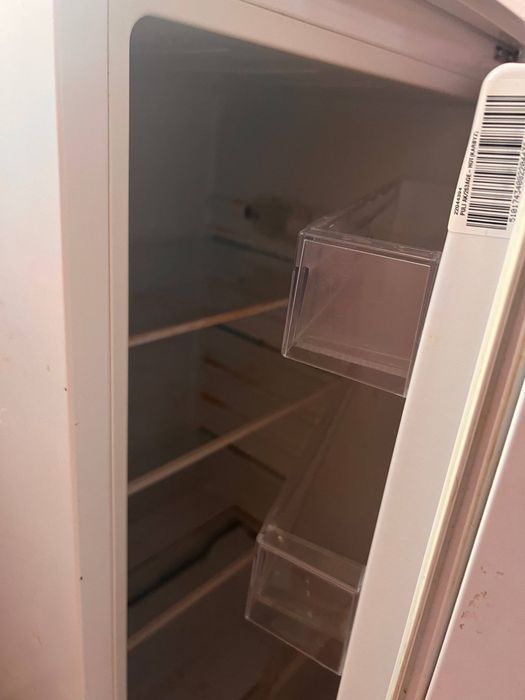 Продаю холодильник