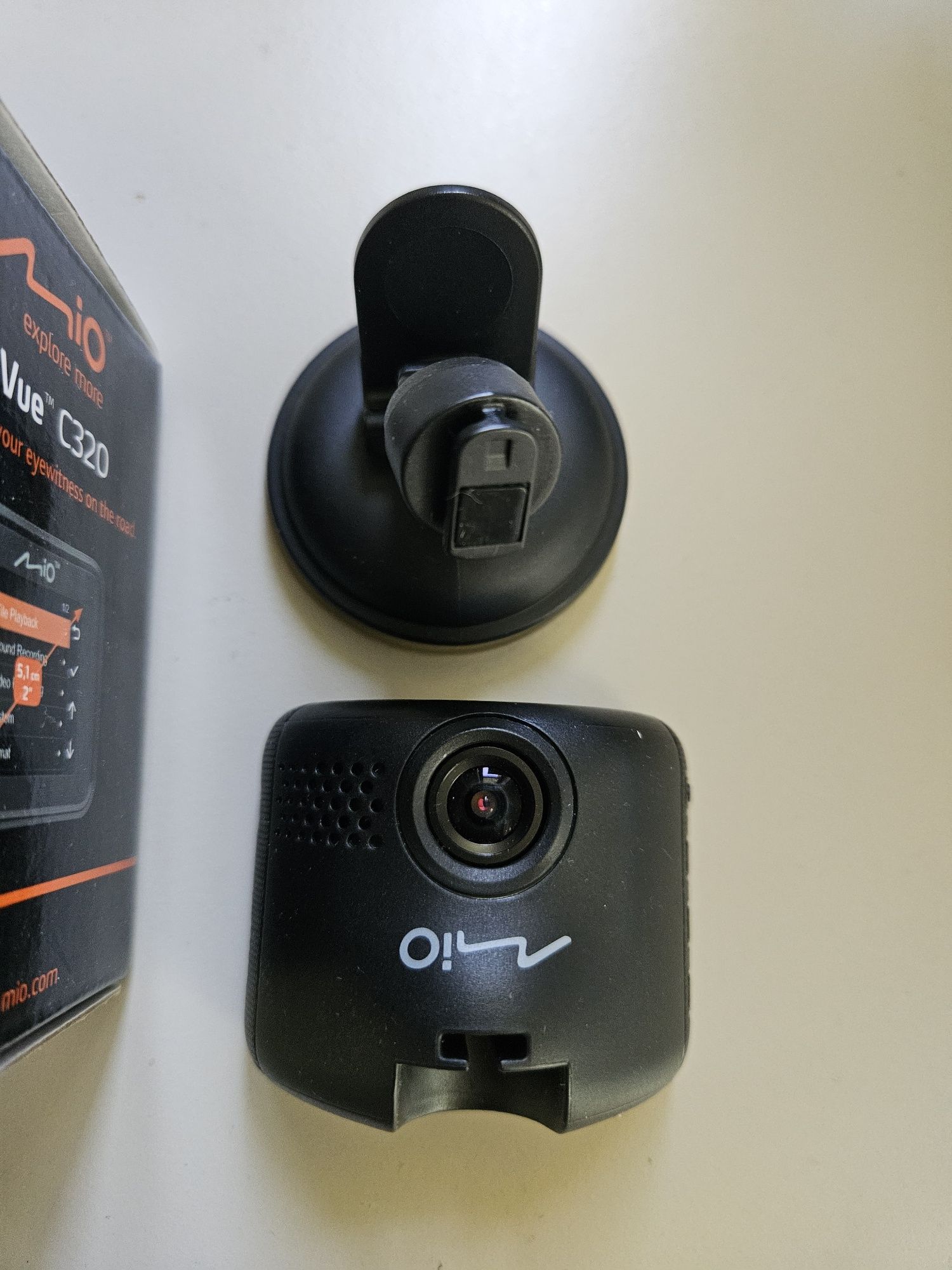 Wideorejestrator  MIO model MiVue C320