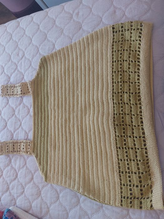 Camisola feita à mão