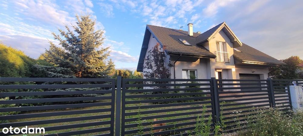 Przestronny dom z działką Nowy Prażmów