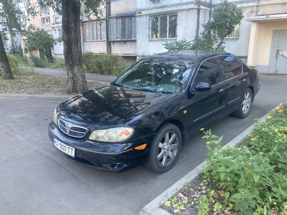 Продам Nissan Maxima QX