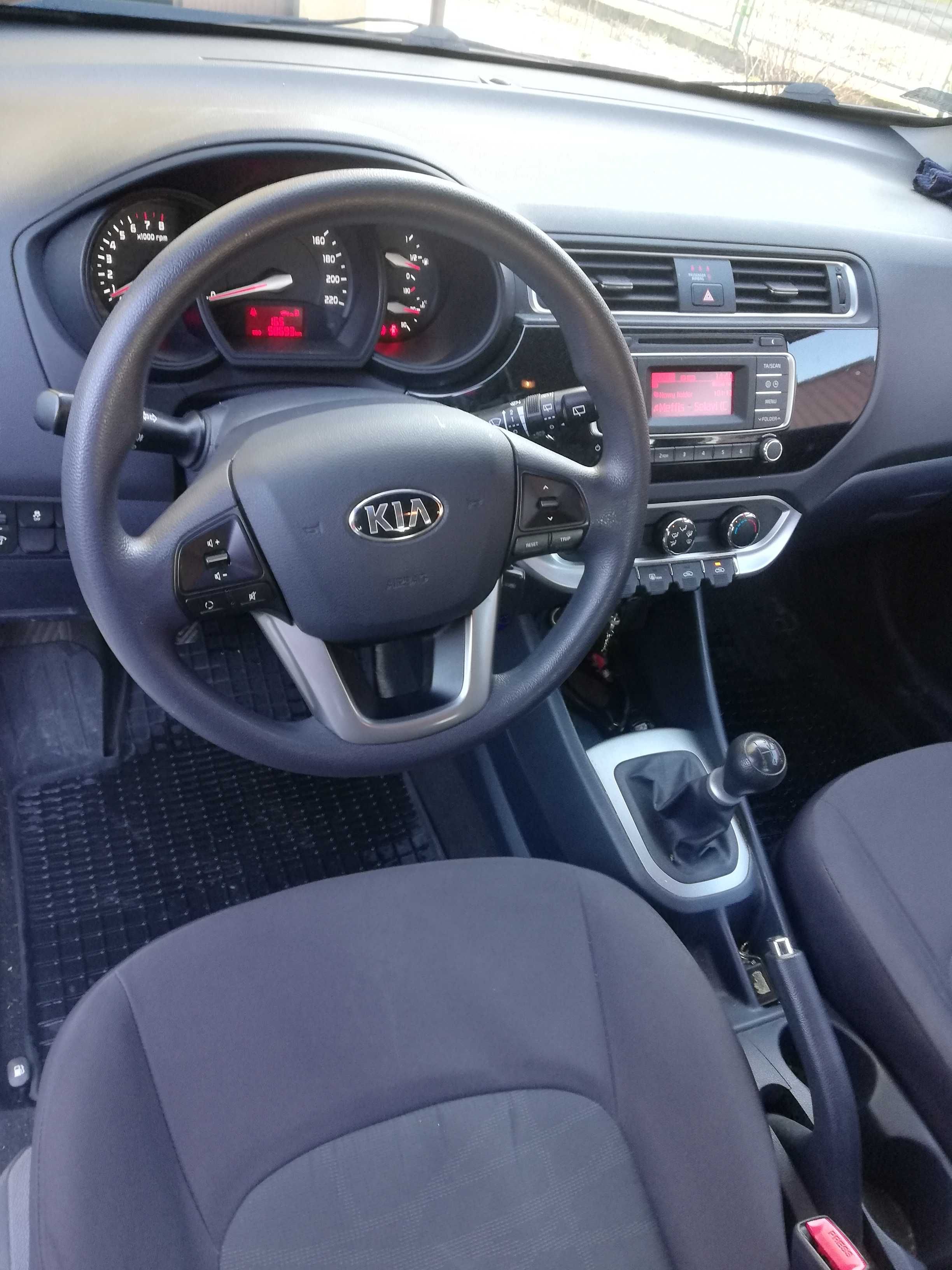 KIA RIO 1,2 benzyna 2016