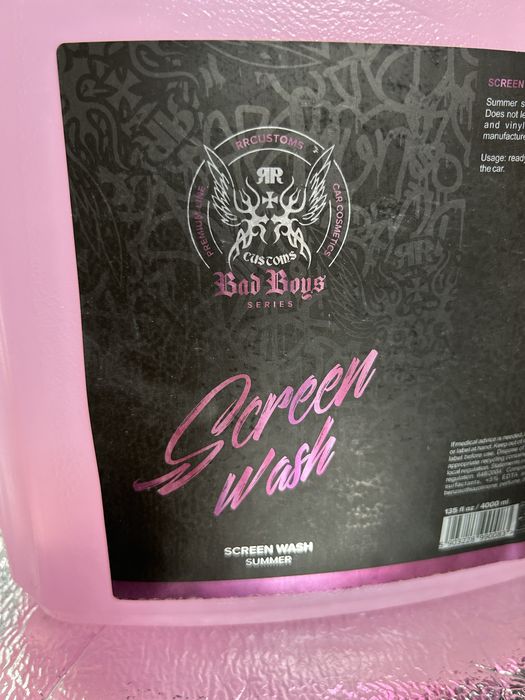 Liquido limpa para brisas