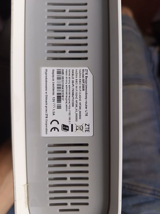 Router ZTE MF286R