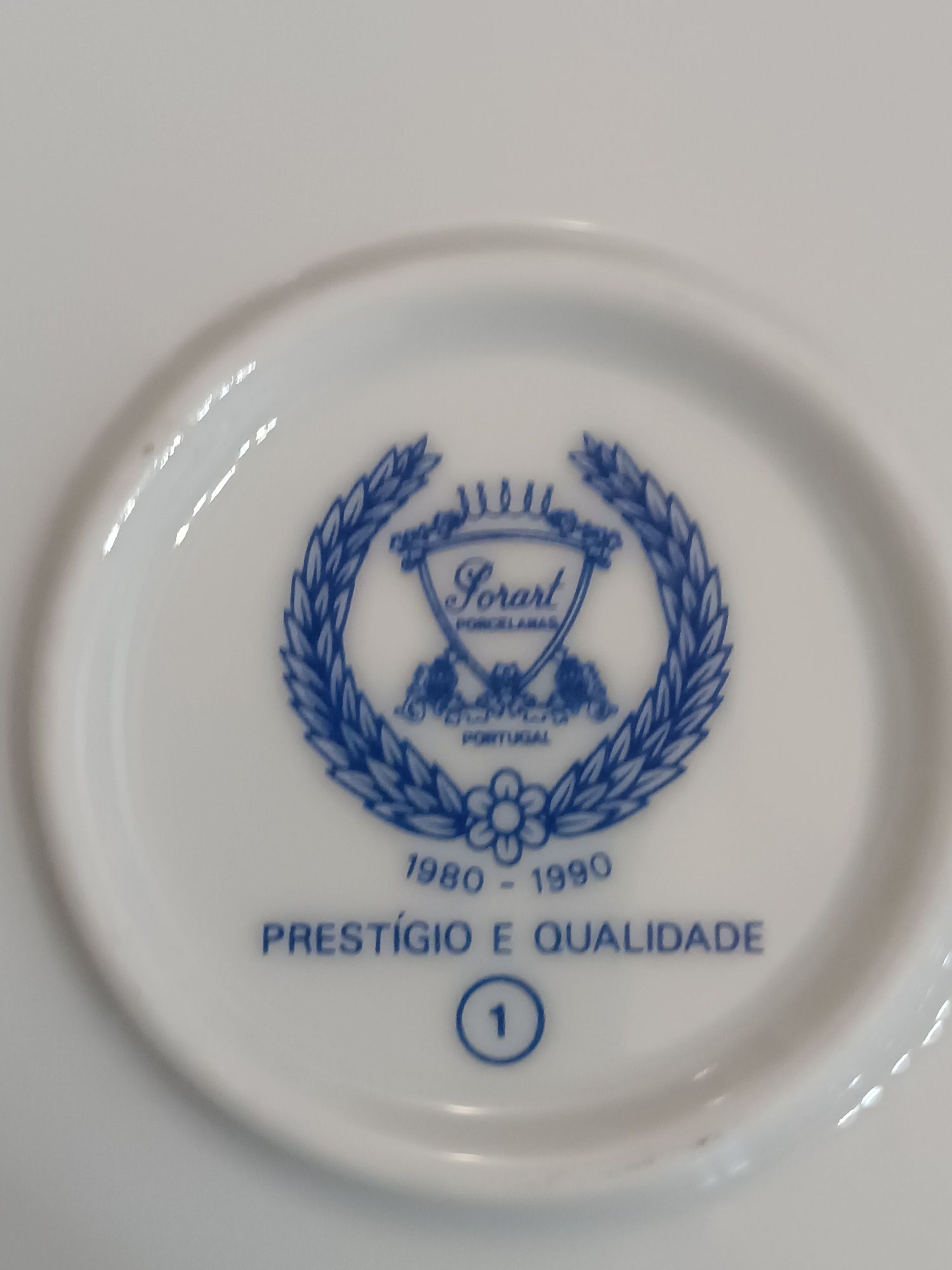 Caixa / guarda joias porcelana