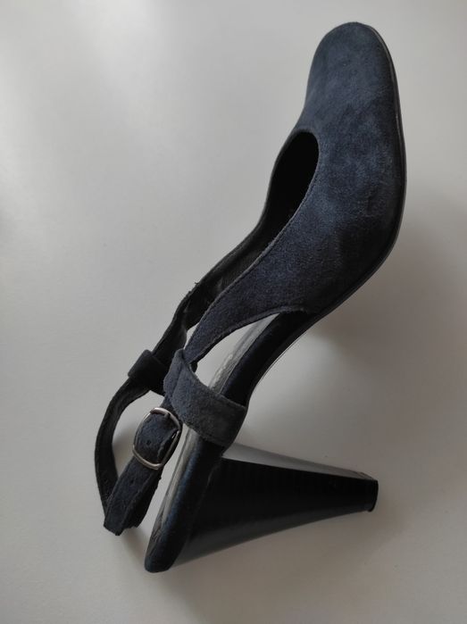 Buty zamszowe rozmiar 38