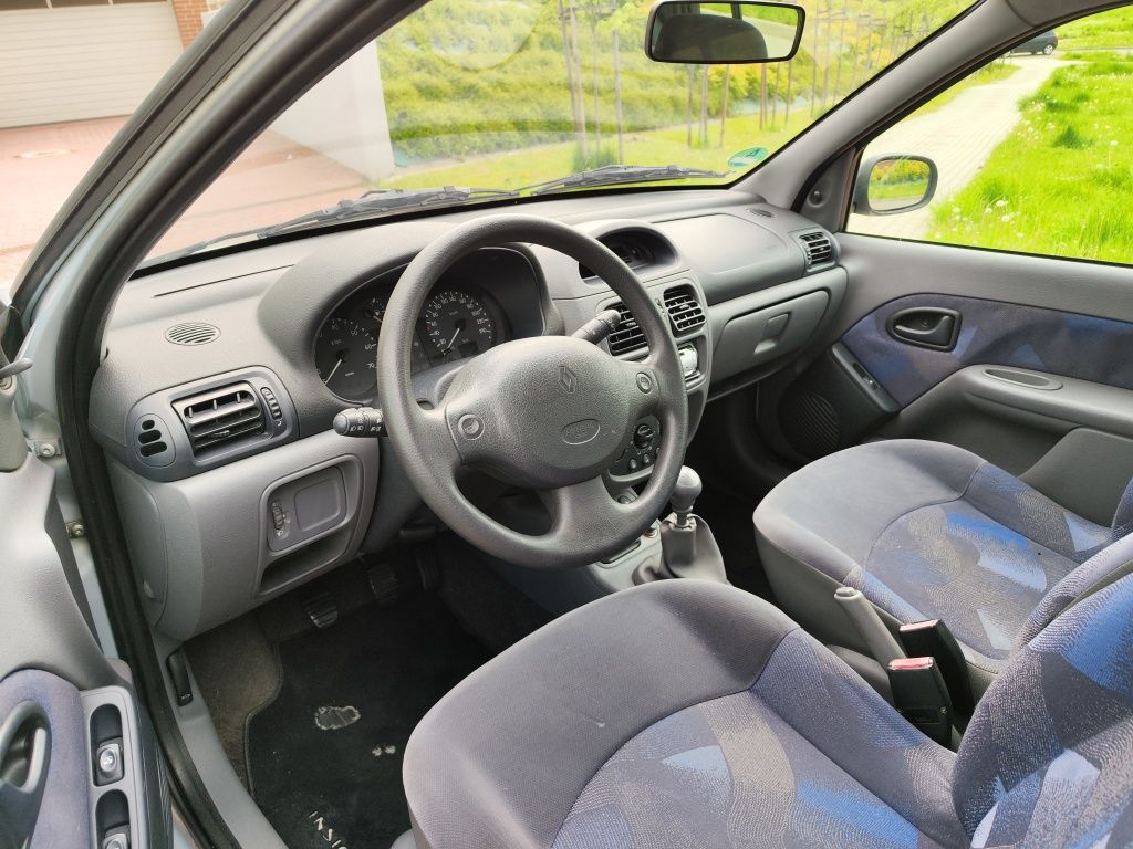 Renault Clio z klimą z Niemiec