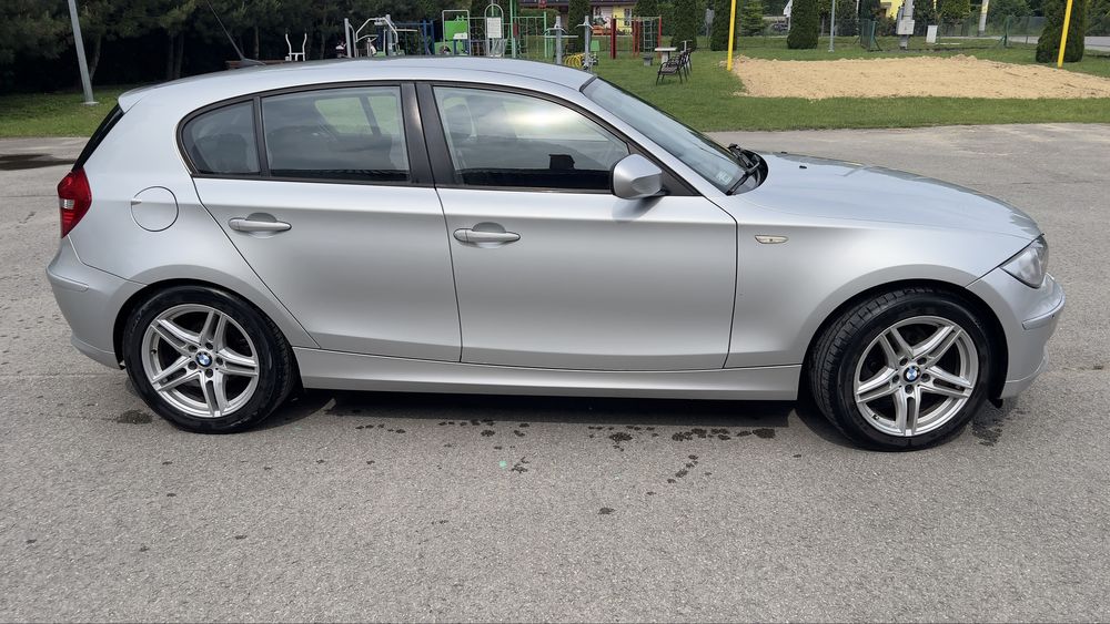 BMW E87 116i 122km 2009r