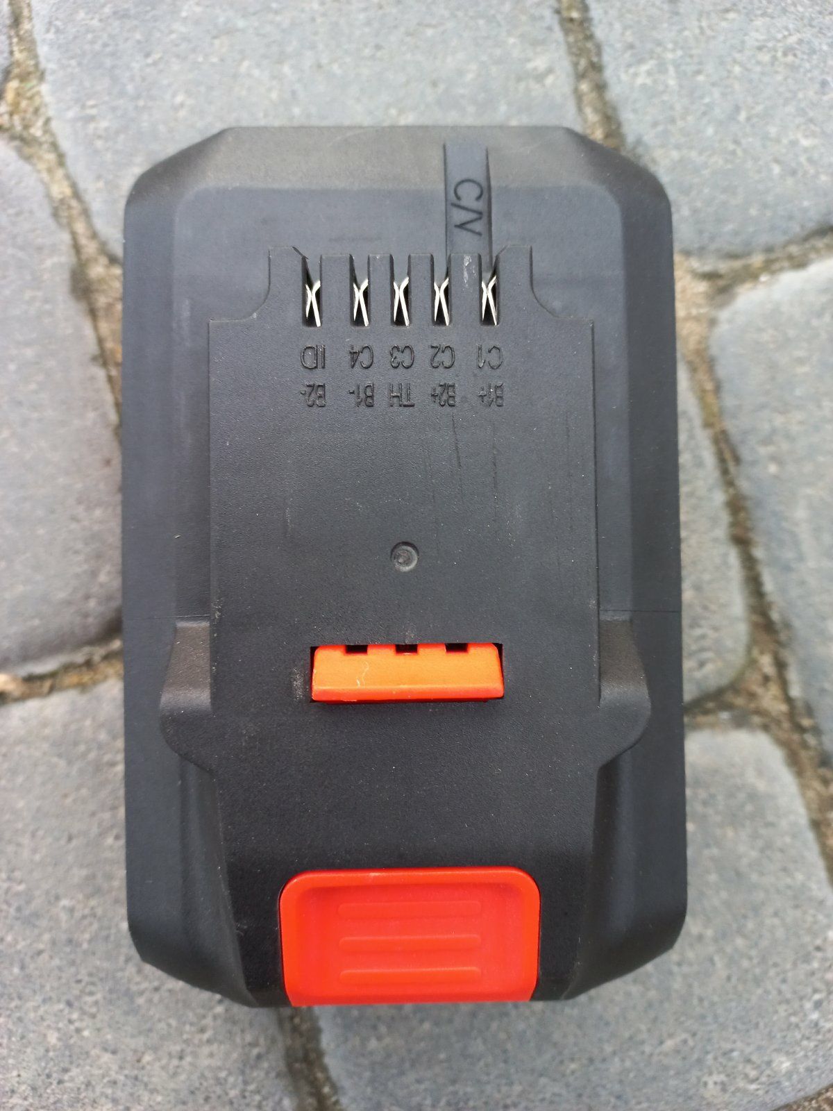 Акумулятор powerplus powdp9037 акумуляторна батарея