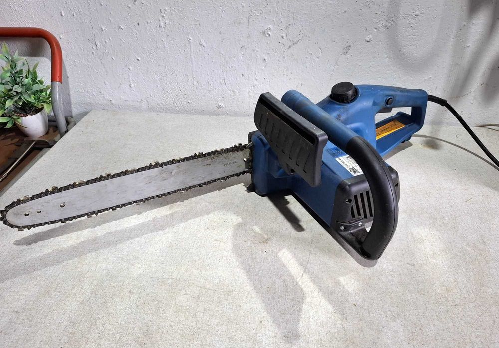 Elektryczna Piła Łańcuchowa Top-Craft EKS 1800-40' 1800W