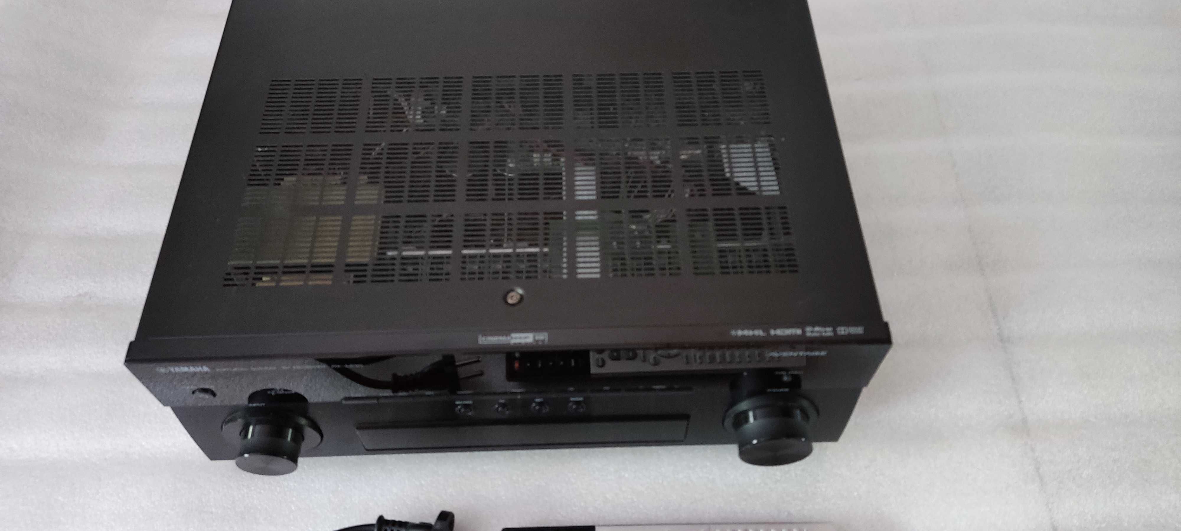 Amplituner Yamaha RX-A830 7.2 czarny