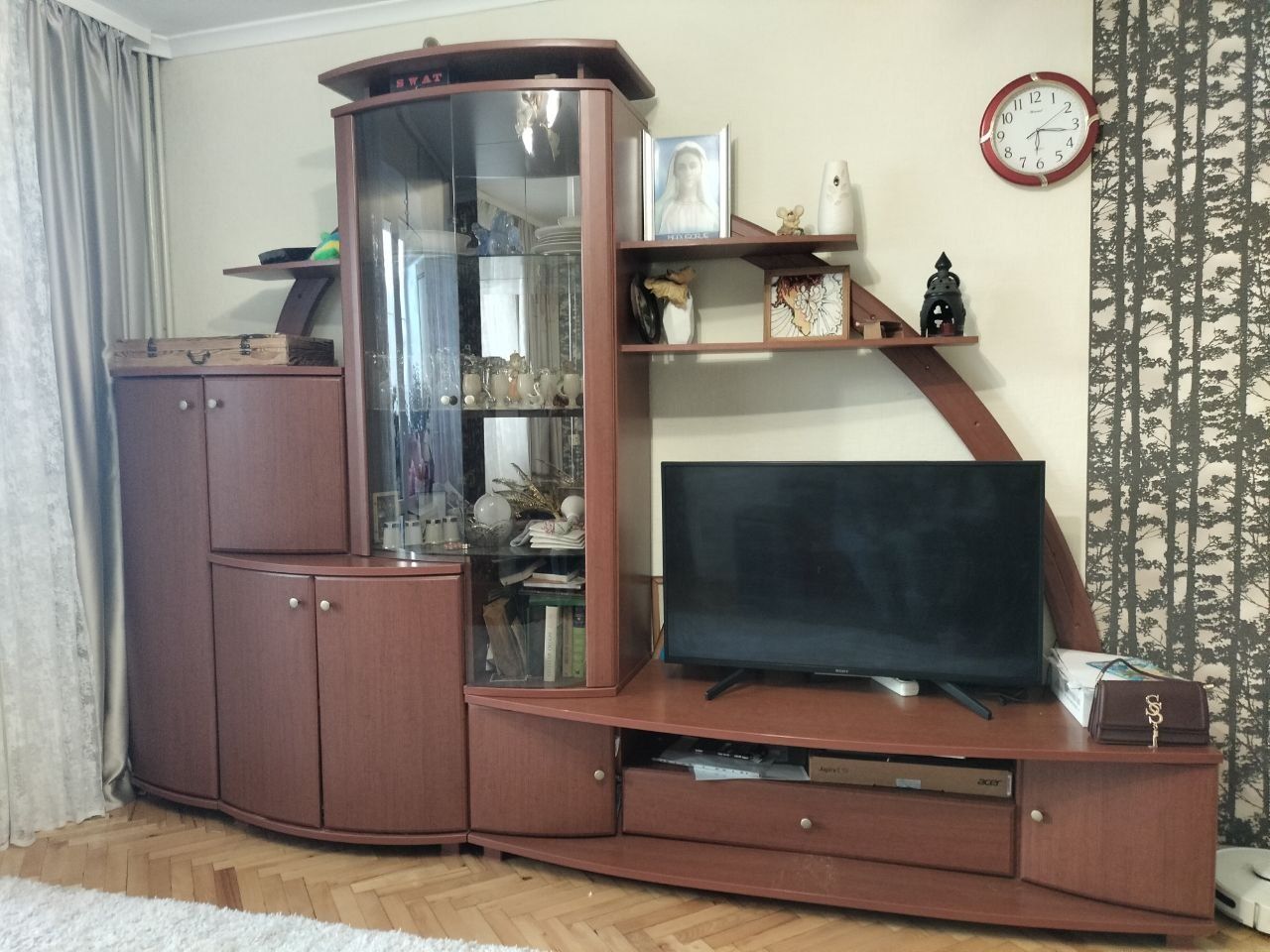 Шафа/стінка довжина 3 м висота 2 м