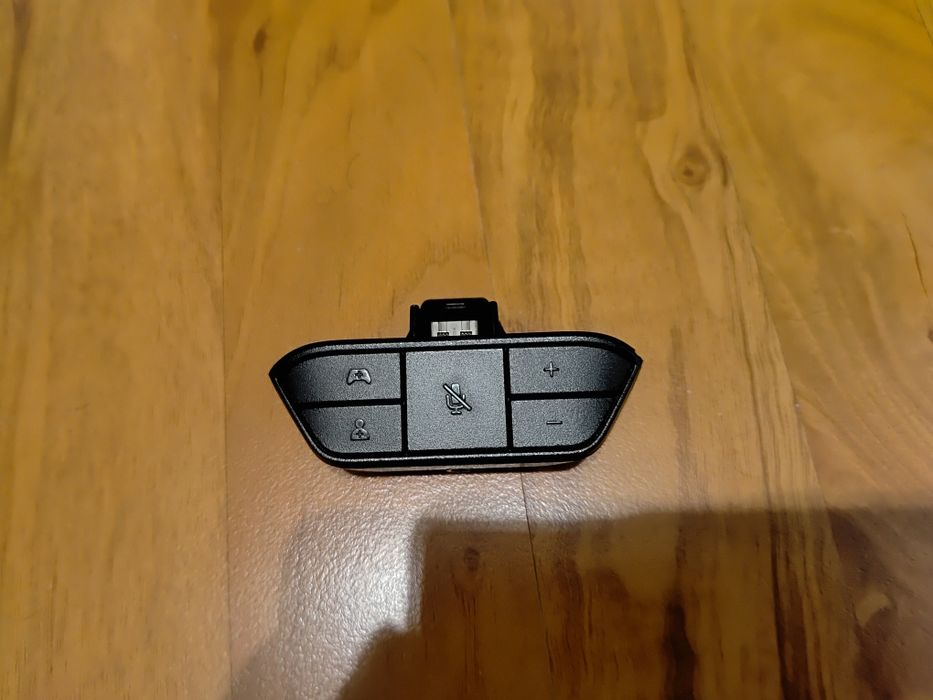 Xbox One Headset Adapter 1626 Microsoft