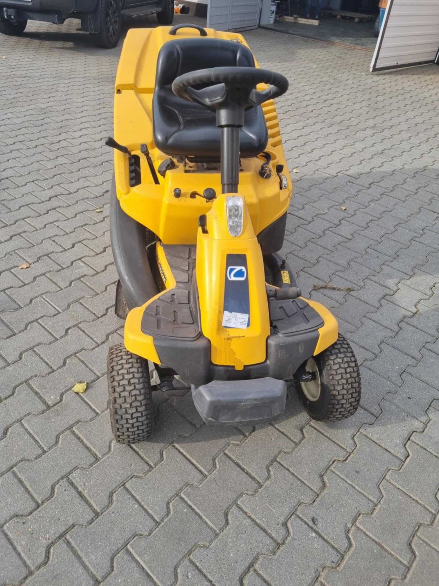 Traktorek cub cadet LR1 scooter