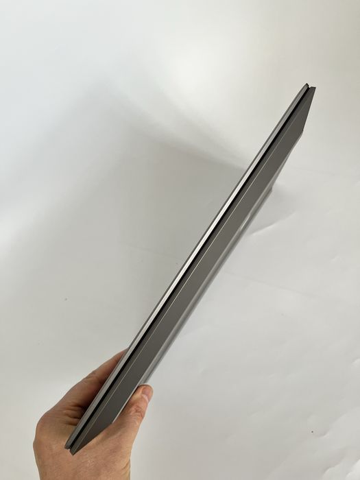 Hp zbook firefly 14 g8 i7-1165g7 32ram T500 14inch Full hd ips