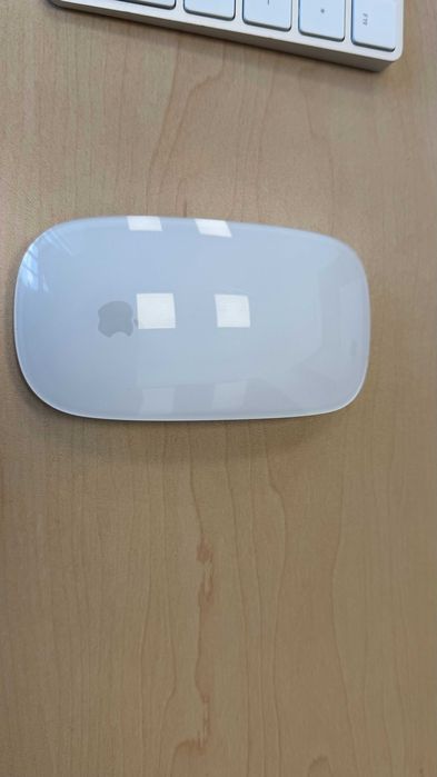 Magic Mouse 2 + duża Magic Keyboard 2