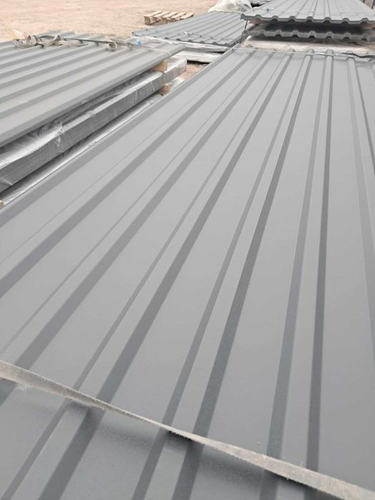 Różnorodne blachy trapezowe T18 i T7 - wybierz swój kolor i długość!