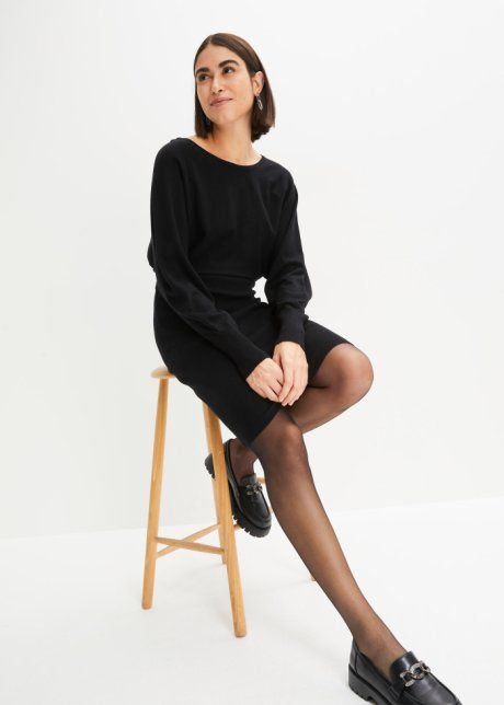 B.P.C sukienka dzianinowa czarna ze sznurowaniem 40/42.