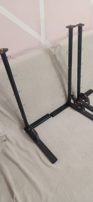 Продам кріплення на вулицю для одягу