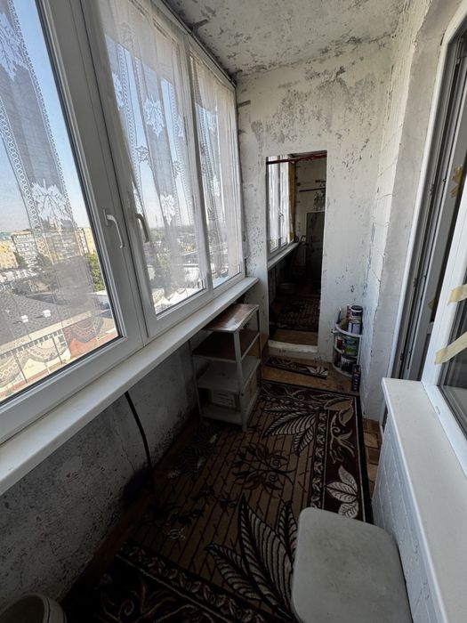 Продам 2-ком.кв Левый берег,1мкрн Варус