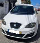 Carro bom estado com algumas marcas
