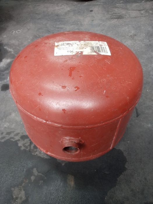 Nowe naczynie wyrownawcze