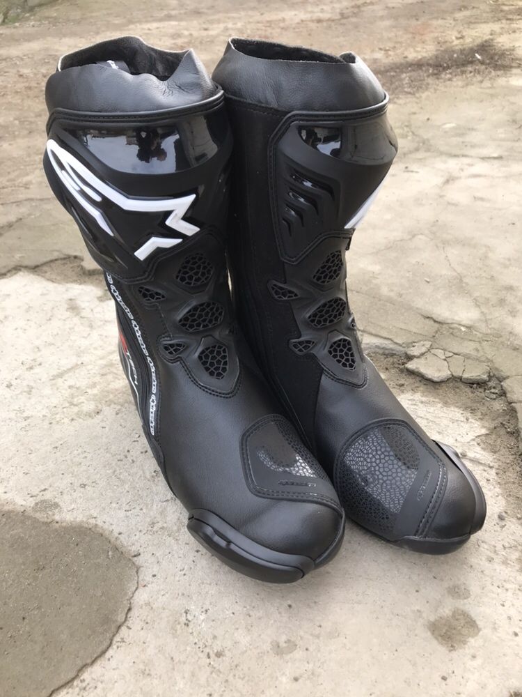 Alpinestars supertech R black НОВЫЕ.