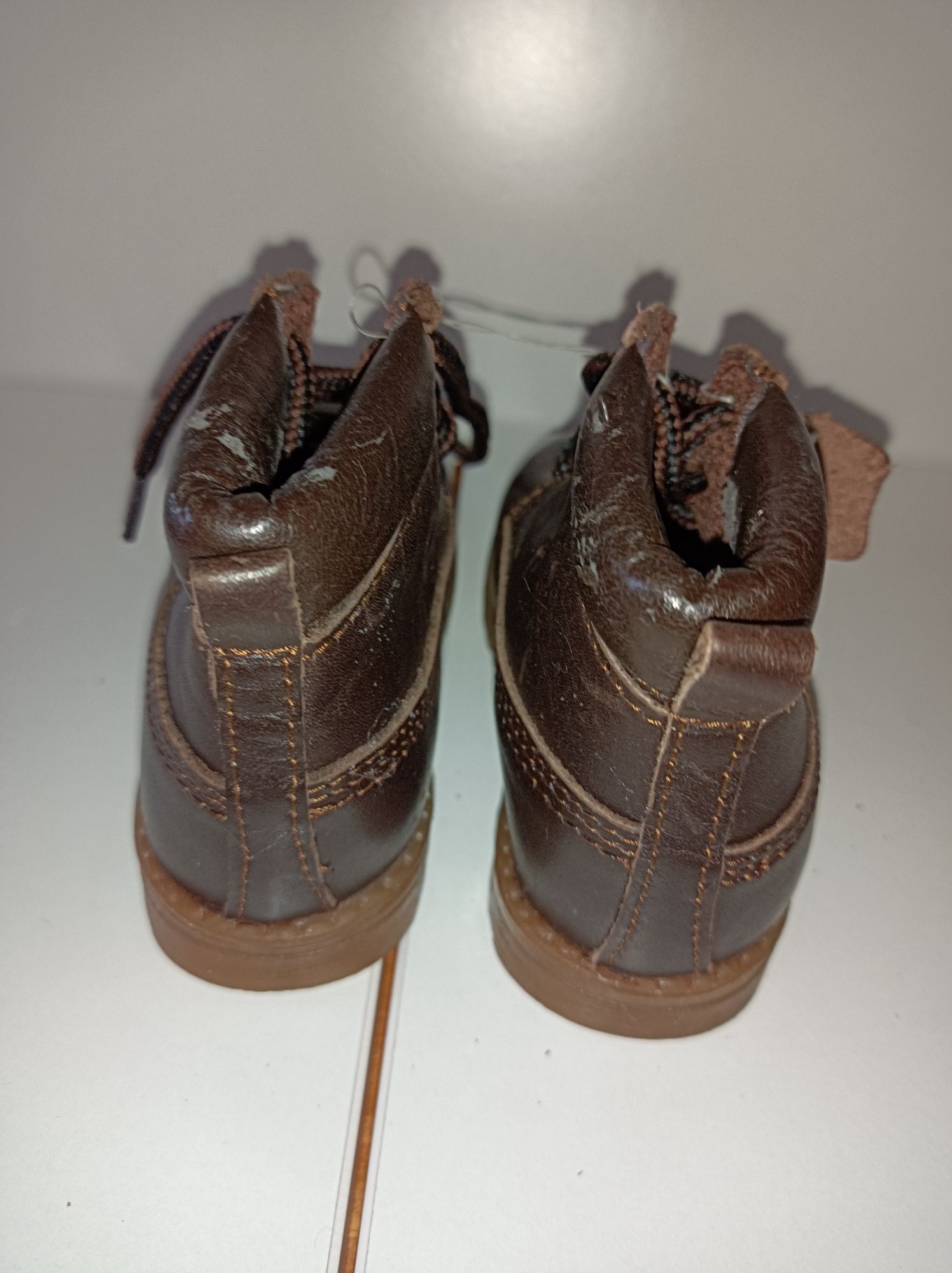Botas para Criança * ZIPPY * Tamanho. 21  *  Em Bom Estado