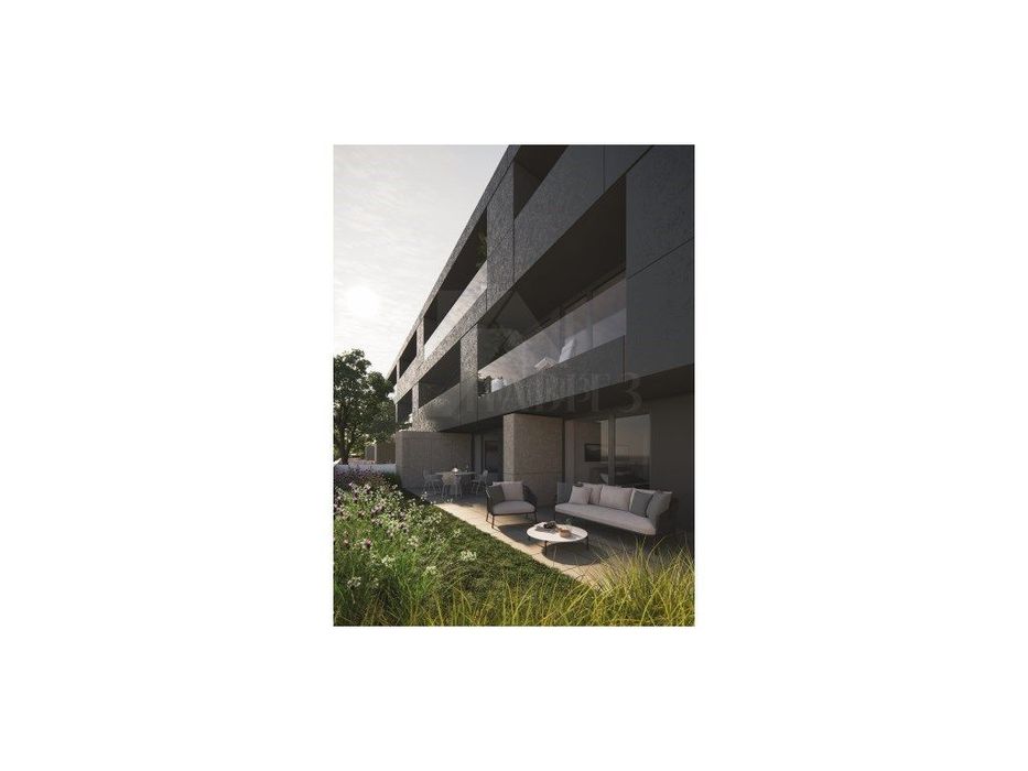 Apartamento T2 Duplex - Varanda com 31,95 mts2