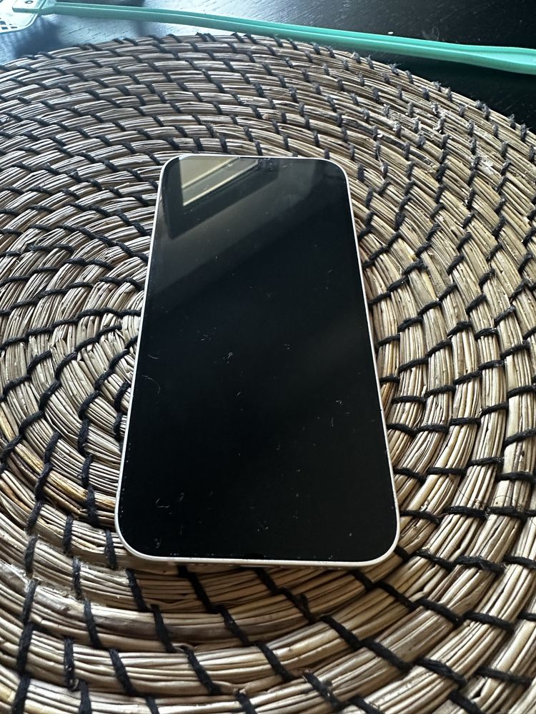 Iphone 13 256gb stan idealny