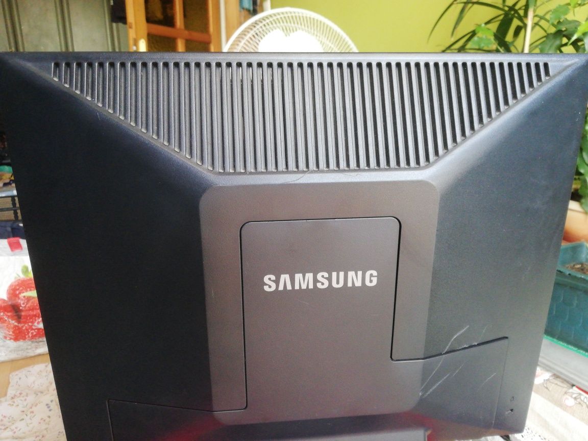 Monitor do komputera 17 cali Samsung SyncMaster