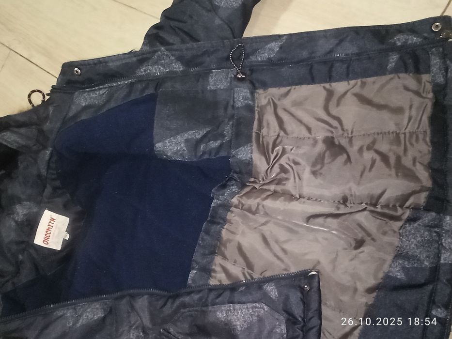 Зимова куртка на хлопчика