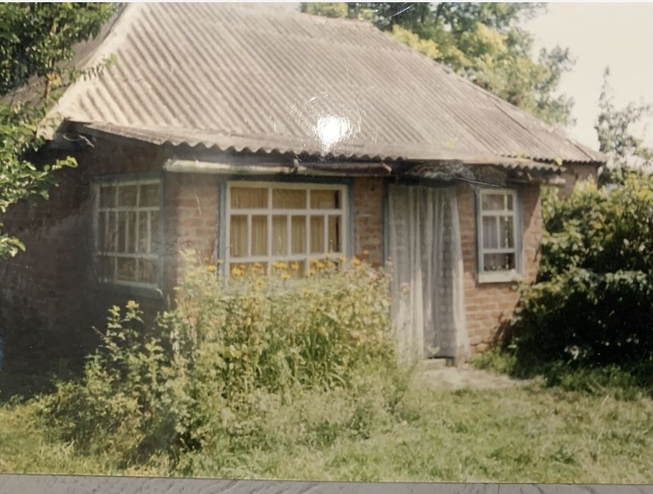 Продам хату+24 соток землі, с.Пізники, Чорнухінський р-н