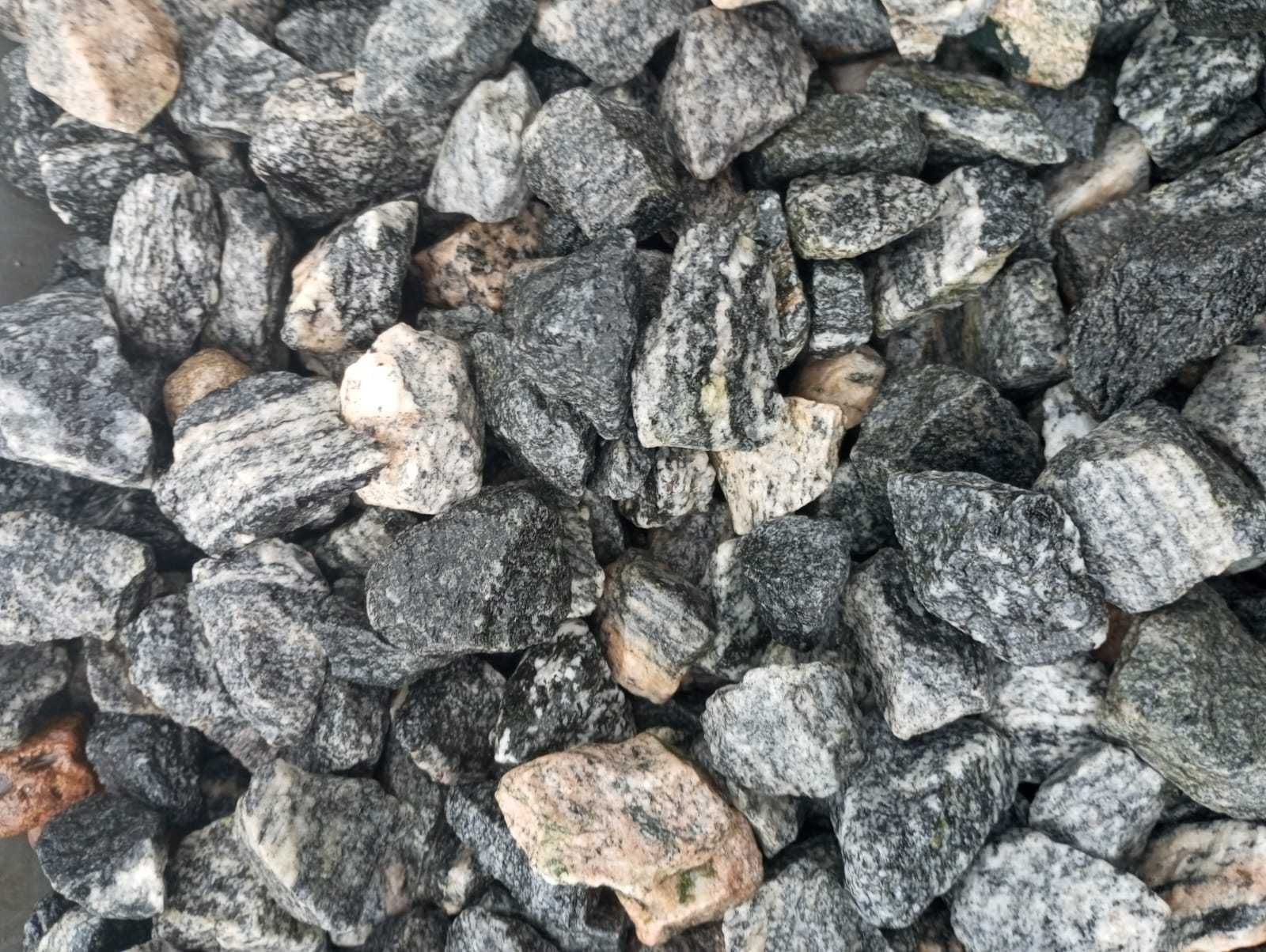 Kamienie ozdobne, kruszywo, czarnoziem - Goleniów, własny transport
