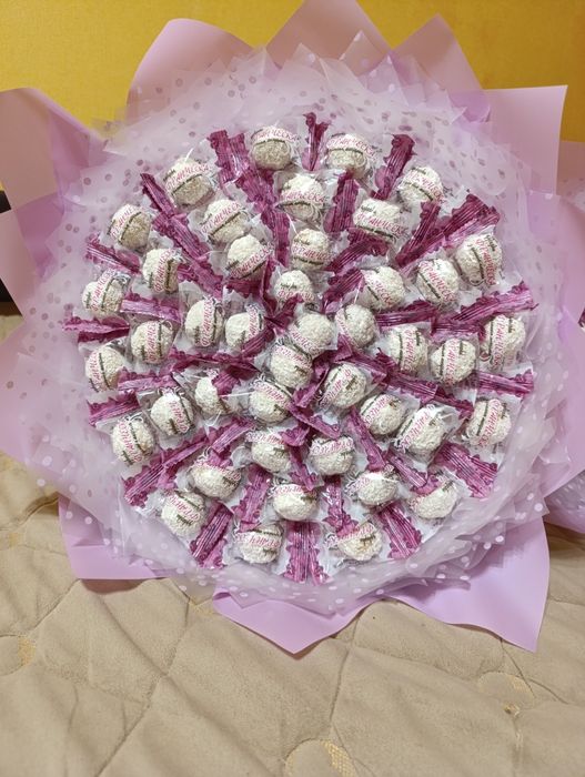 Букет з цукерок Їстівний букет Франческа
