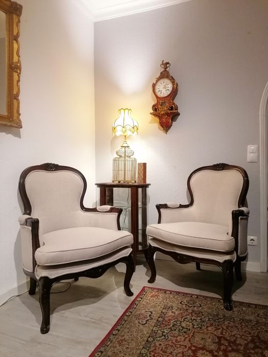 Par clássicas Poltronas (Cadeirões, Bergeres, Cadeiras braços) Luís XV