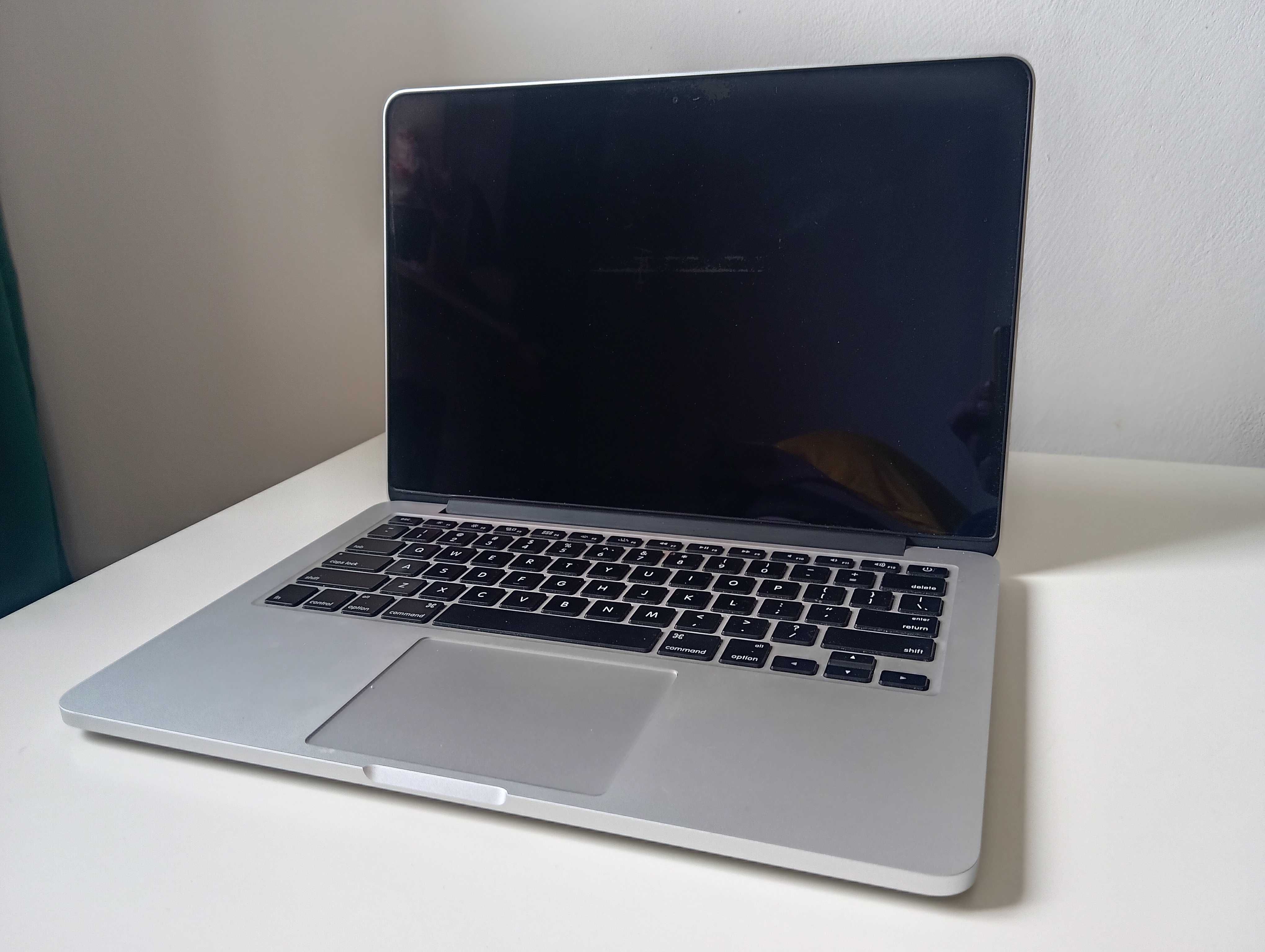 Macbook Pro a1502/Retina 13,3 cala/OSX Sequoia 15.2/PL