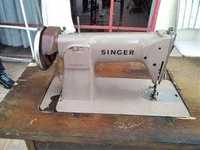 Máquina costura Singer