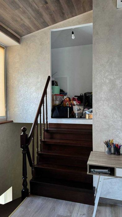 В продажу трьохповерховий таунхаус 120м2