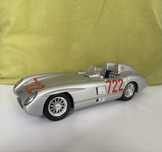 Model Mercedes-Benz 300 SLR 722