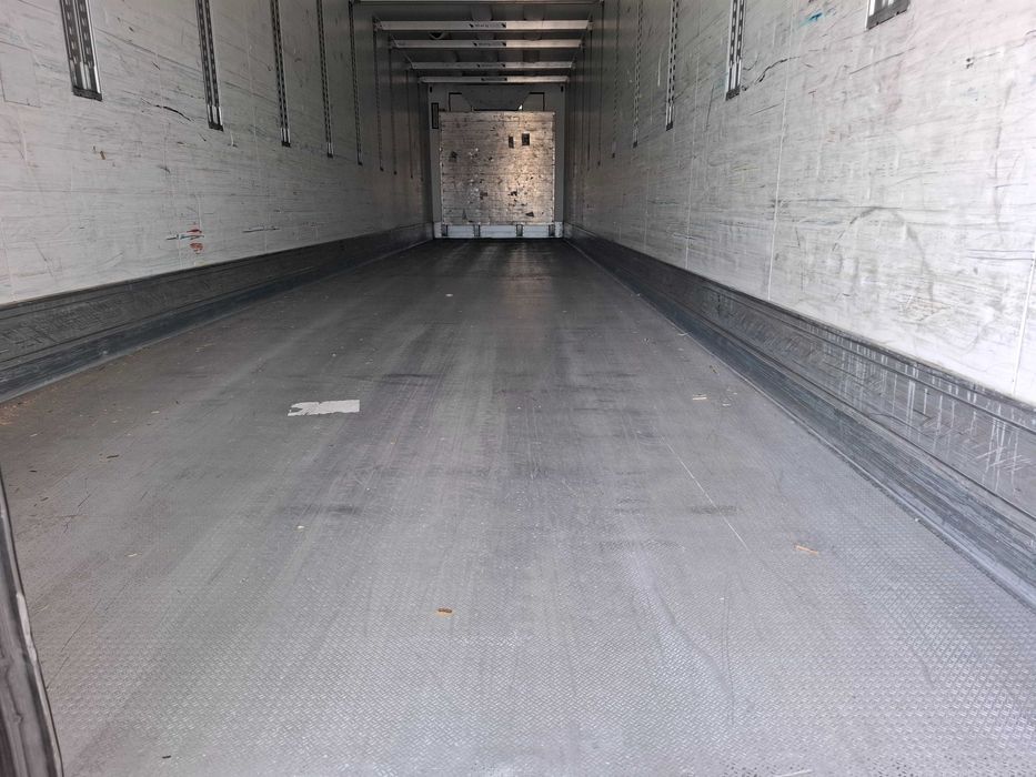 Naczepa chłodnia Schmitz