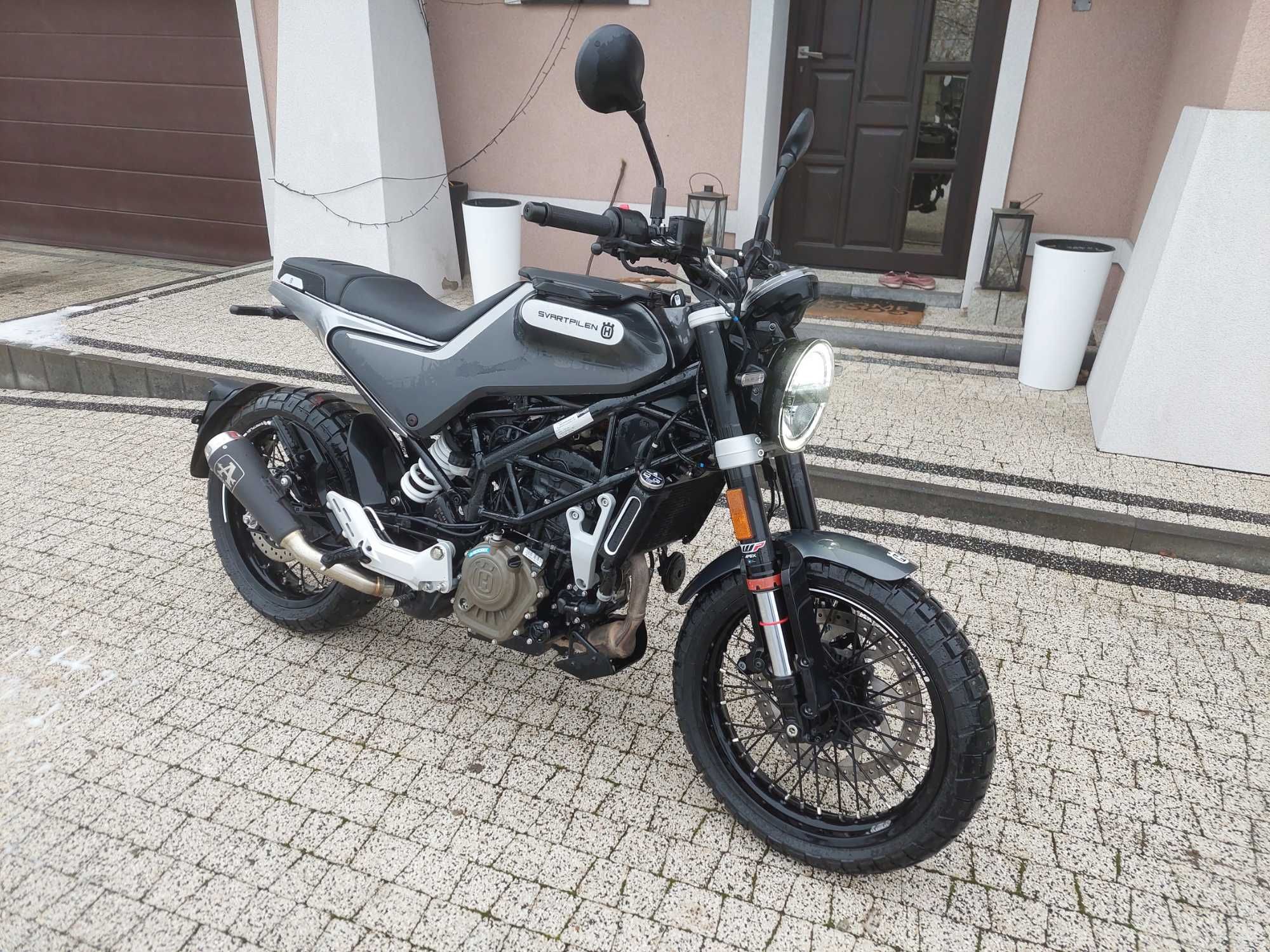 husqvarna svartpilen 125 / 401 vitpilen na części