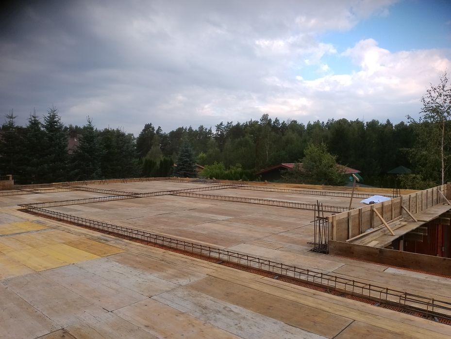 Wynajem szalunków stropowych