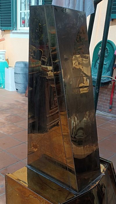 Cheminé em aço macio em cor de bronze