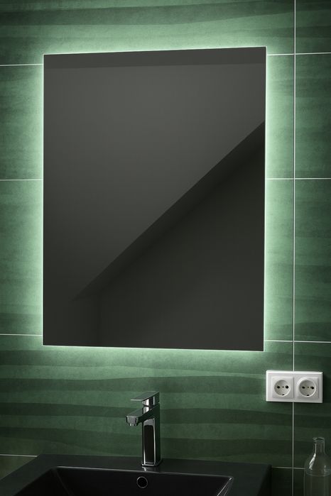 Lustro seryjne z podświetleniem led