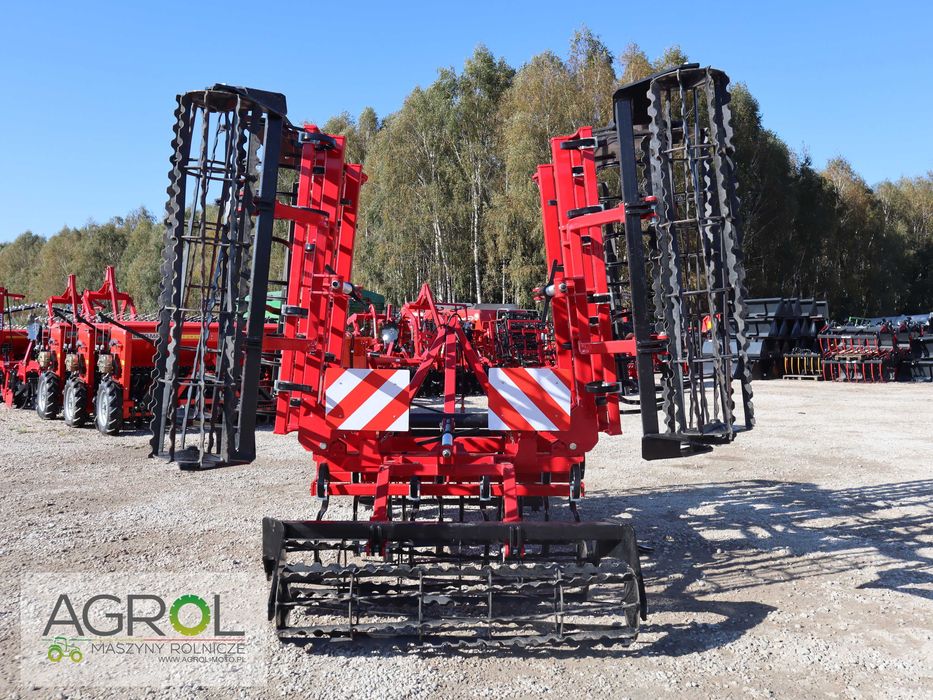 Agregat uprawowy przedsiewny kultywator Agro-Factory 3,2 3,6 4,2 Caro