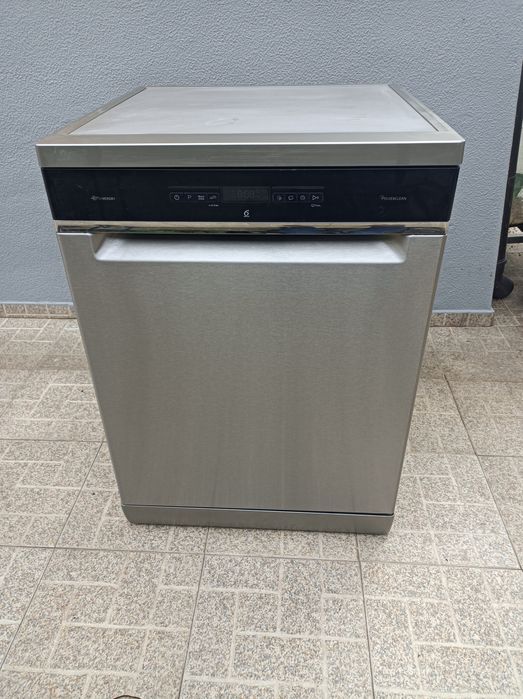 Máquina lavar louça Whirlpool inox