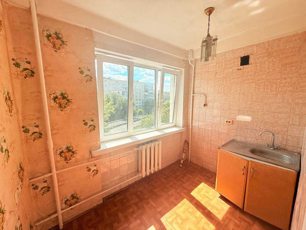 Продаж 2к квартири Кирилівська 115/2 / Кирилловская 115/2