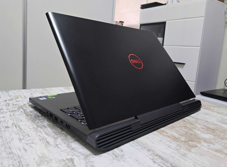 Dell Gaming (Nvidia GTX 1050 TI 4GB/Core i5 8-gen/16GB/SSD 128GB+1000G